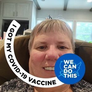 Meet your Posher, Debbie